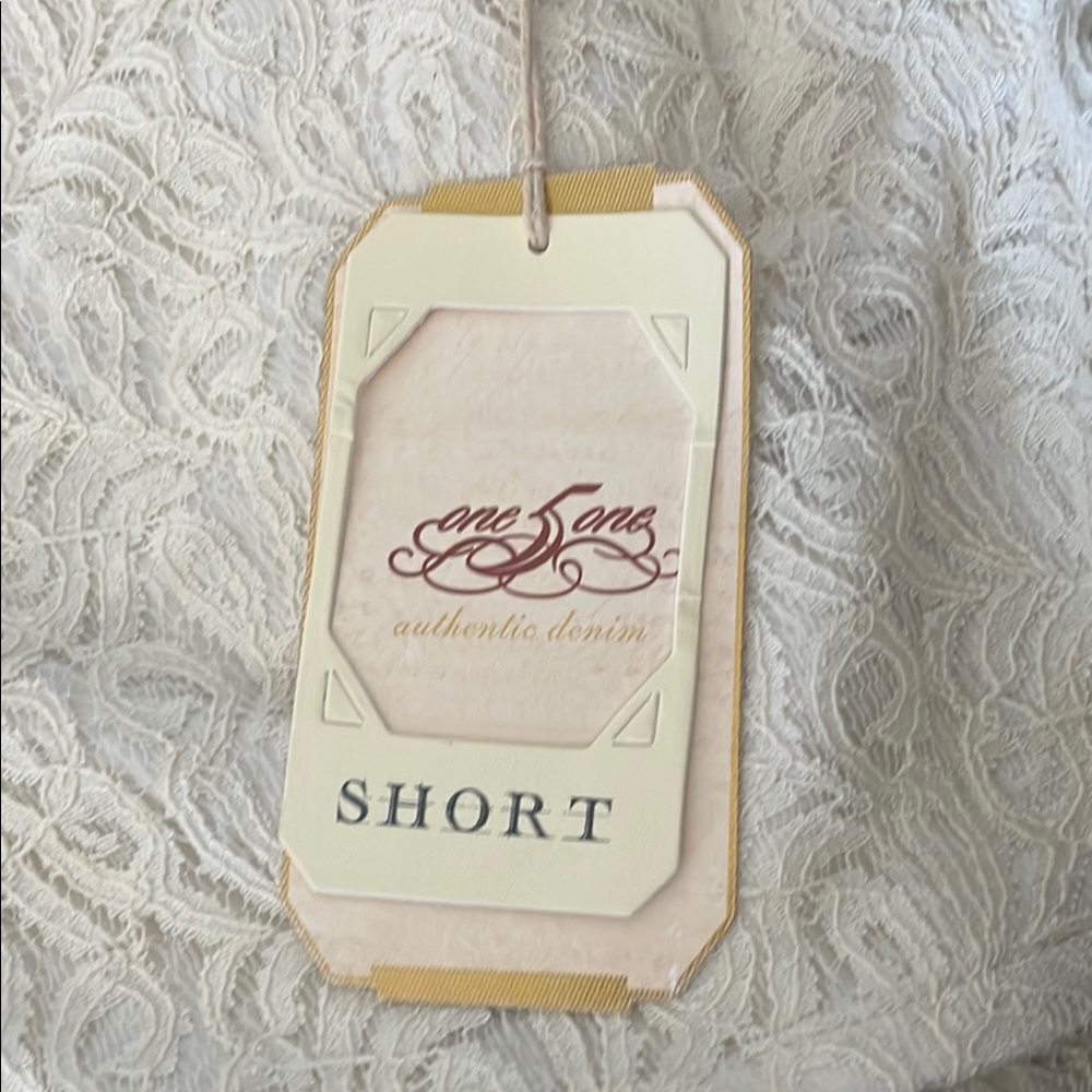 one 5 one Cream High Waist Shorts with Intricate Lace - Picture 2 of 3